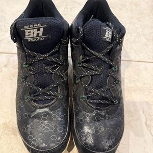Under Armour Black Baseball Cleats